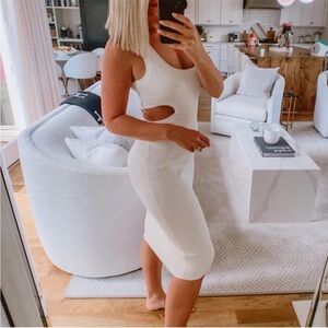 Abercrombie & Fitch Sleeveless Cutout Sweater Dress